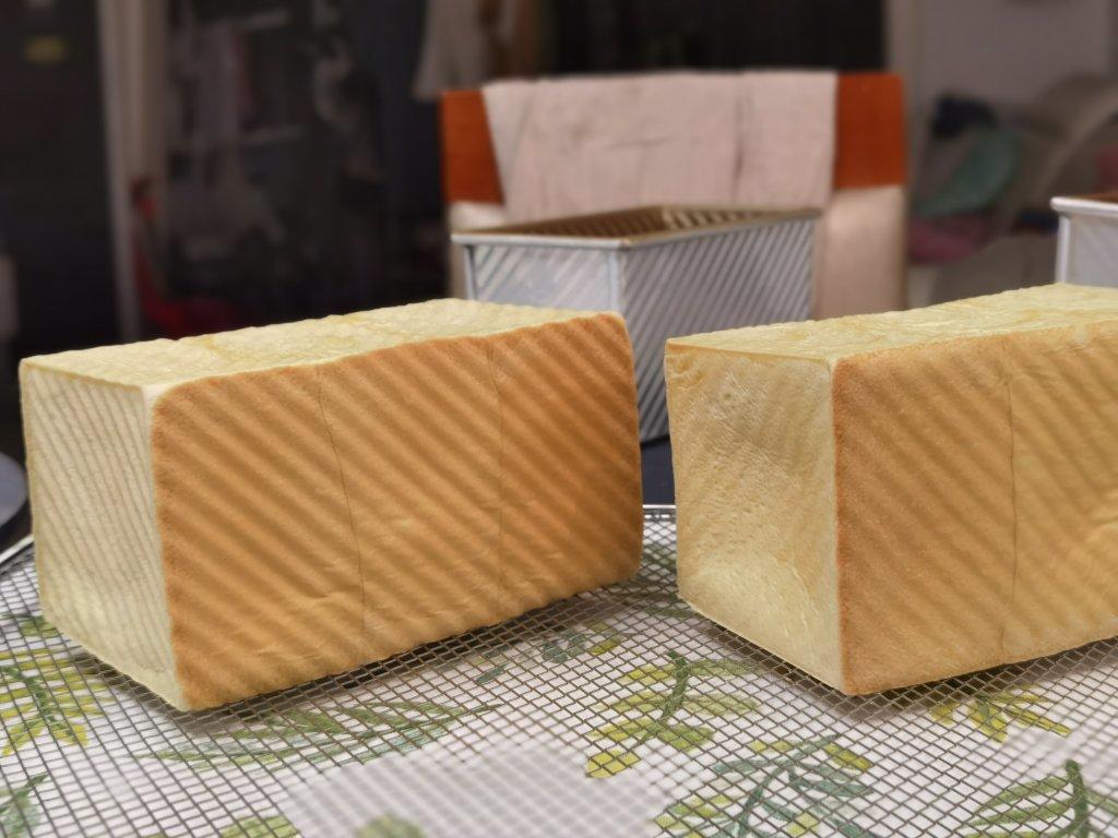 🍞消耗淡奶油吐司｜无黄油｜软绵绵｜奶香浓郁