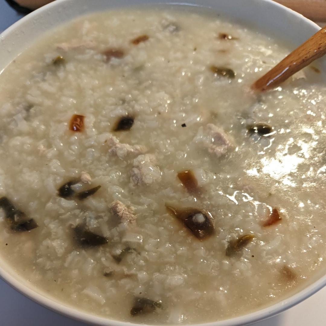 皮蛋瘦肉粥