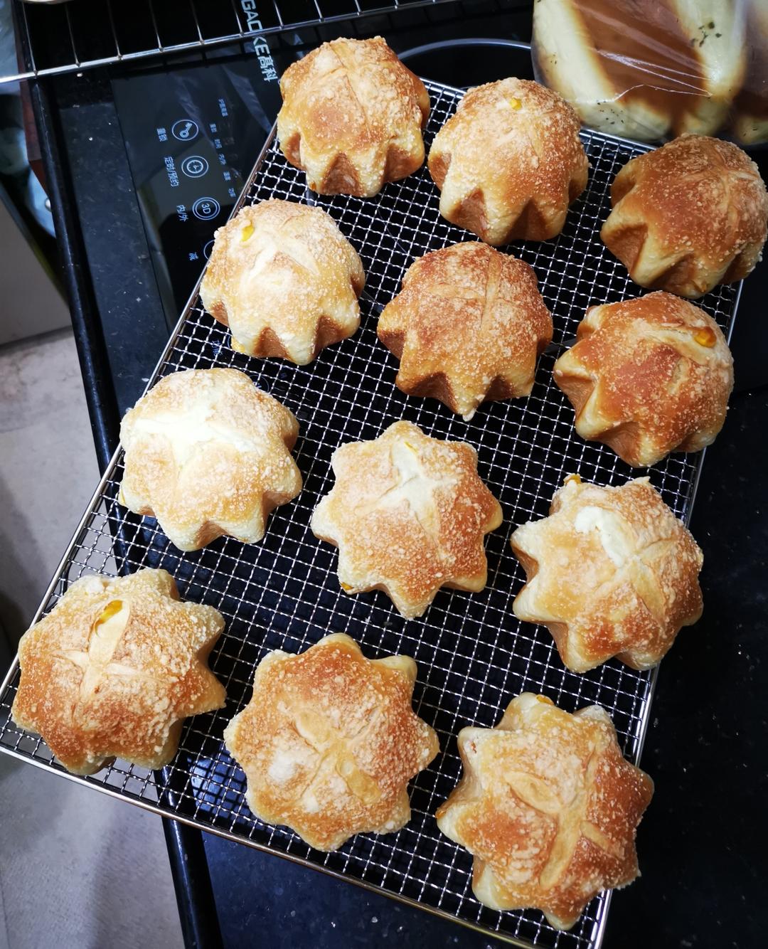 蜂蜜芒果乳酪包