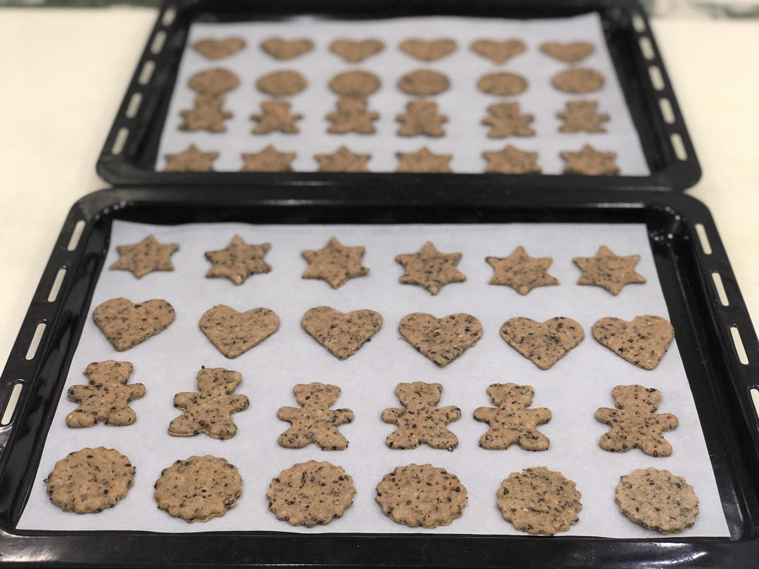 朝日屋的全麦脆饼干