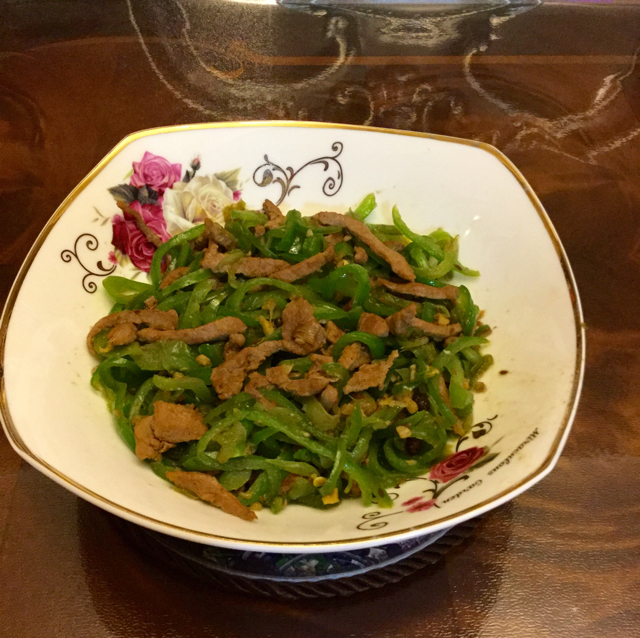 孜然青椒炒肉