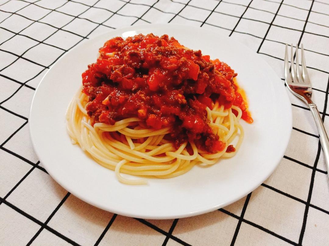 番茄肉酱意大利面