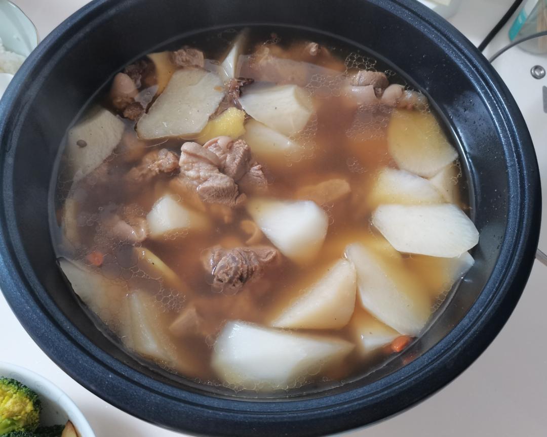 萝卜羊肉汤的做法