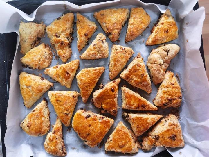 完美裂纹～百分百成功的超好吃奶香司康（禁止搬运）