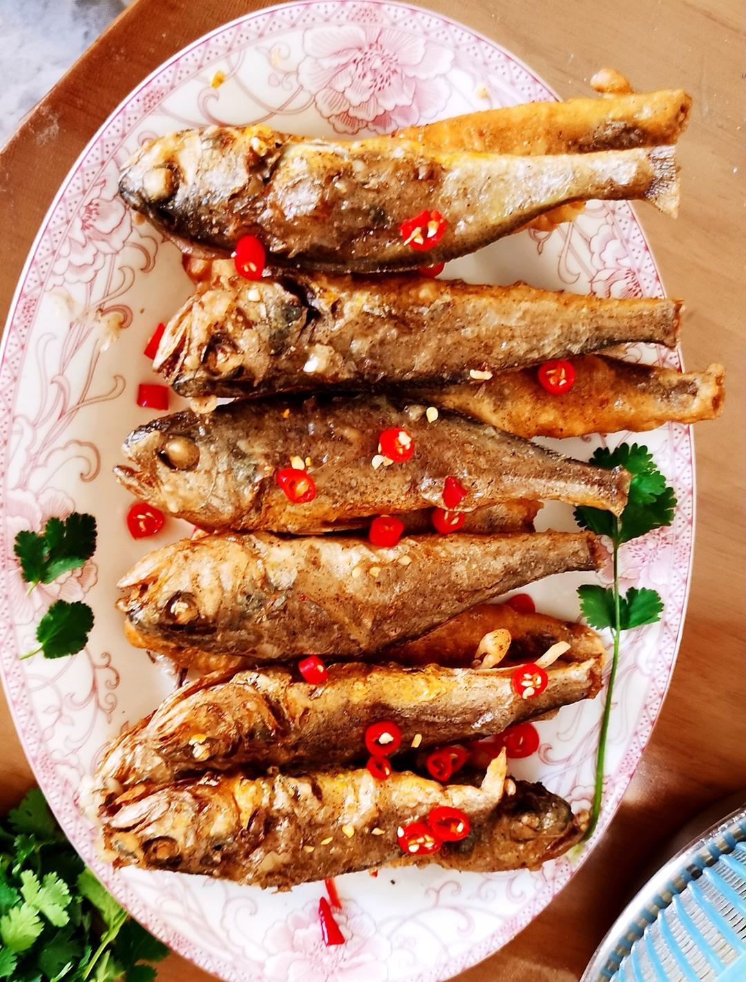 婷pymk做的酥炸小黄花鱼