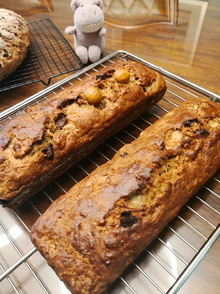 香蕉核桃面包banana bread