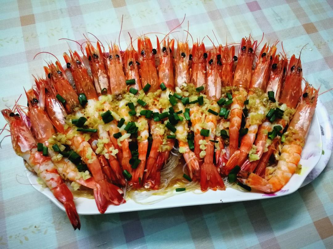 蒜蓉粉丝蒸大虾