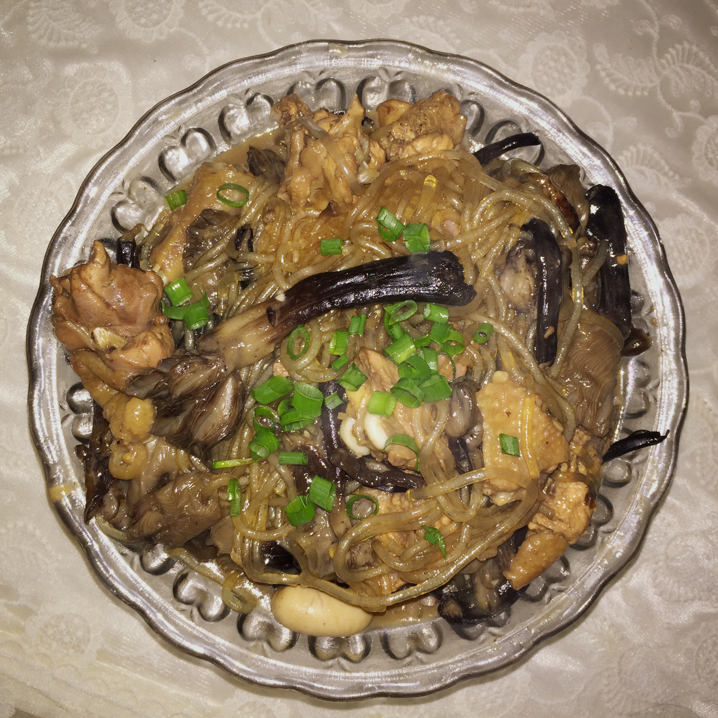 小鸡炖蘑菇