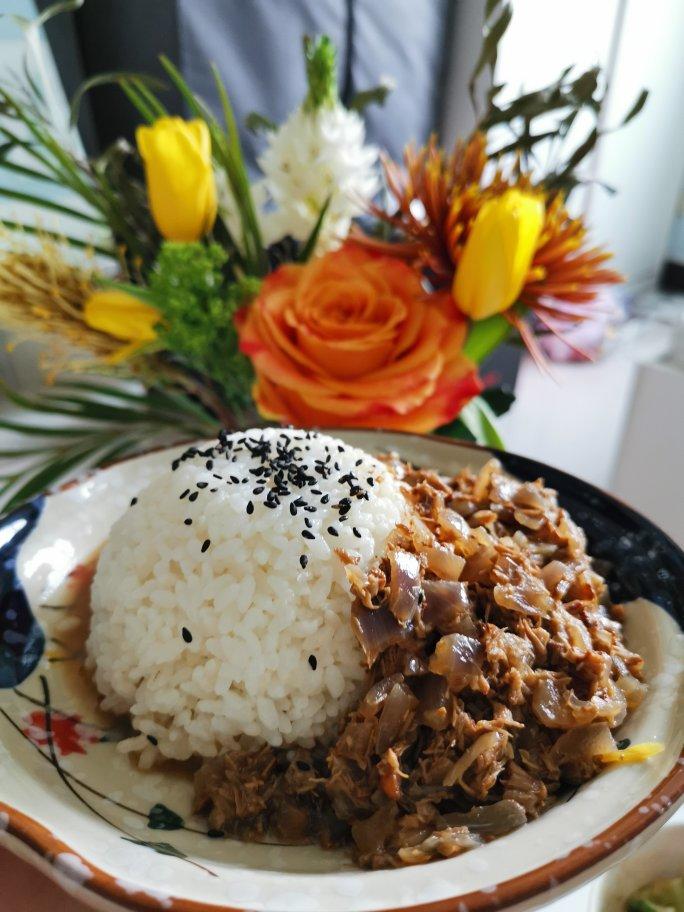 好吃到停不下来的卤肉饭