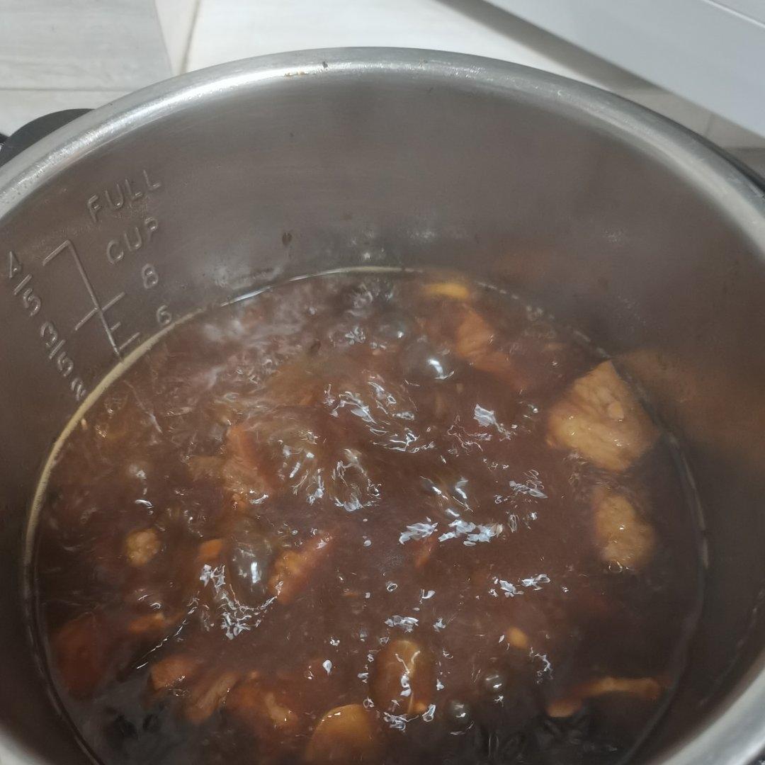 红烧牛腩~好吃到舔嘴