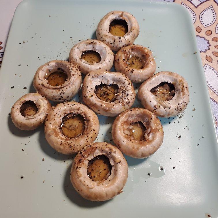香煎口蘑  鲜的扭起来