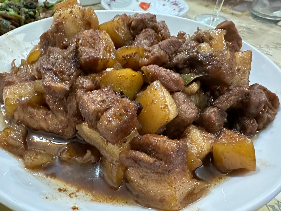 不焯水不放油的家常红烧肉
