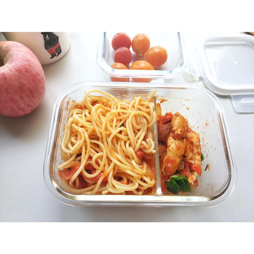 番茄炖鸡胸丨健康·三餐