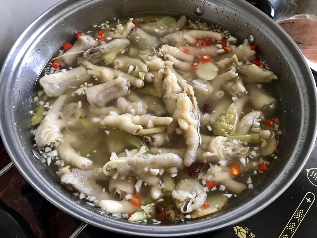 柠檬泡椒凤爪