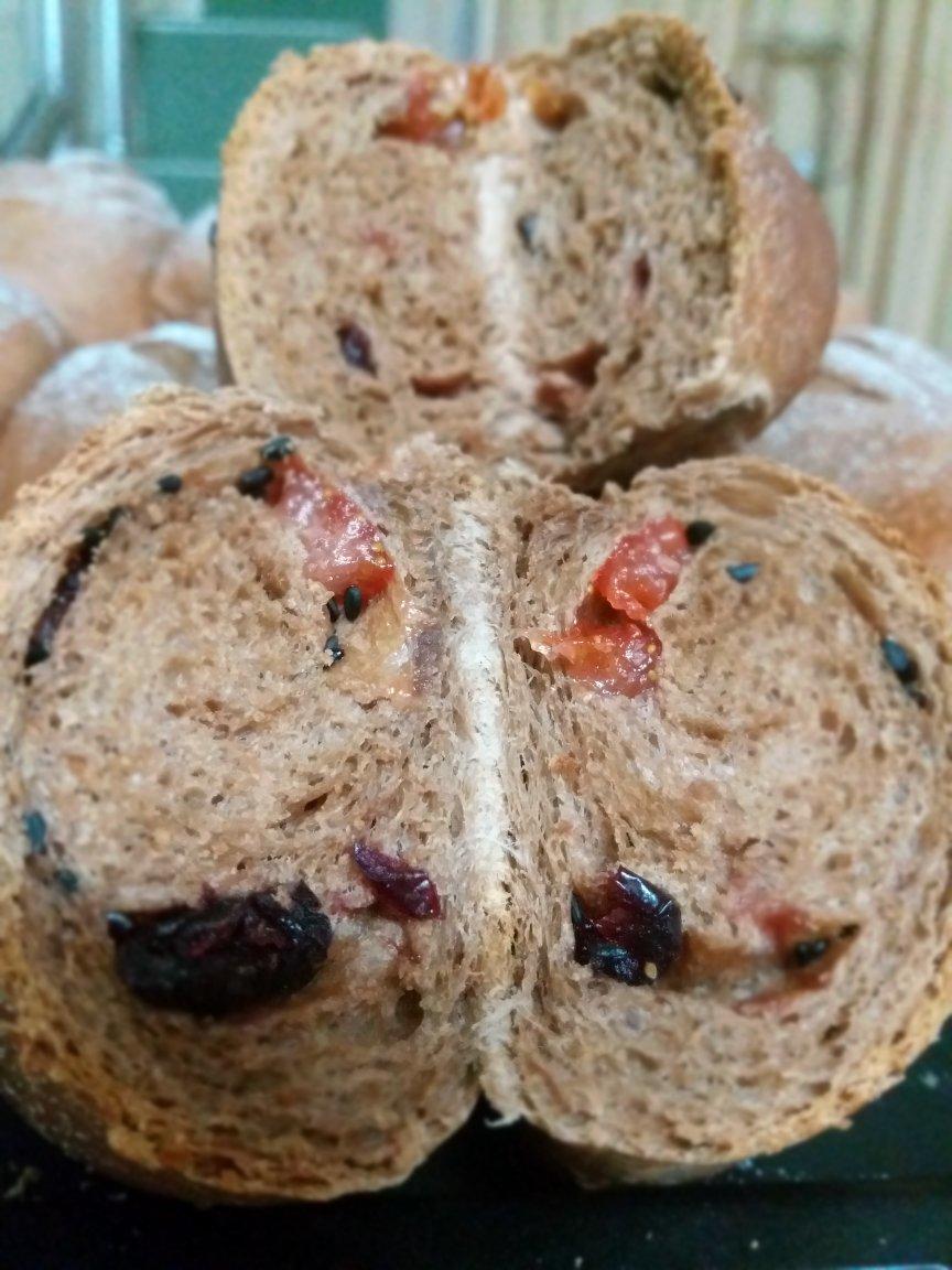 麻薯核桃夹心软欧包