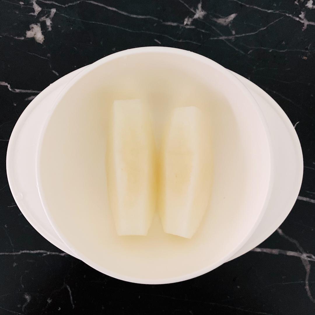 皮卡宝宝爱吃饭