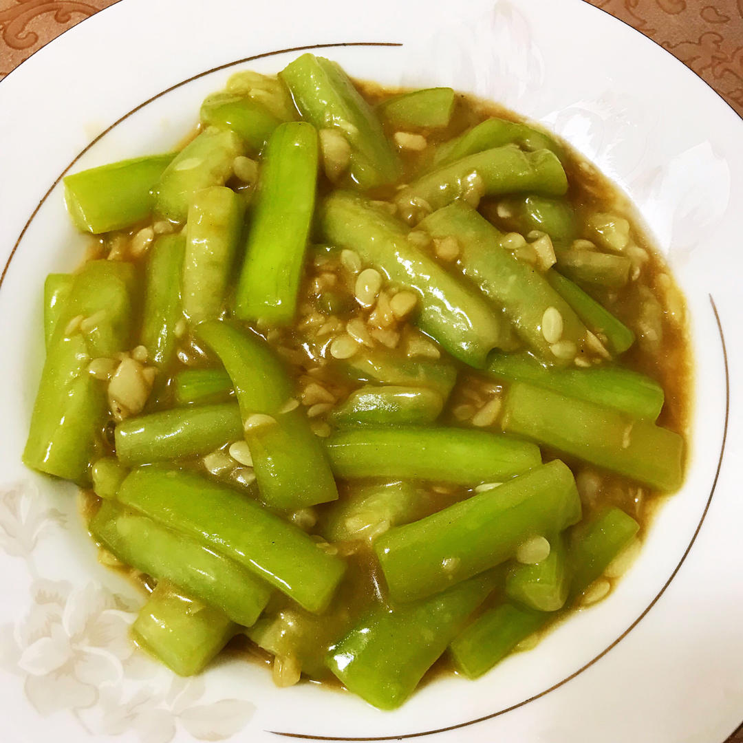 教你在家做丝瓜最好吃的做法，简单又营养，想不好吃都难