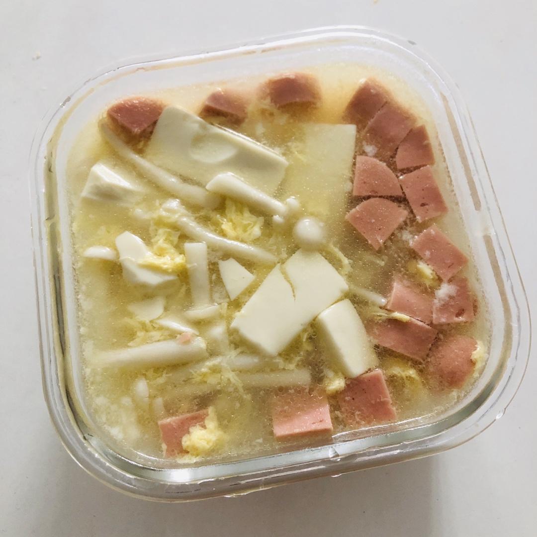 豆腐火腿菇