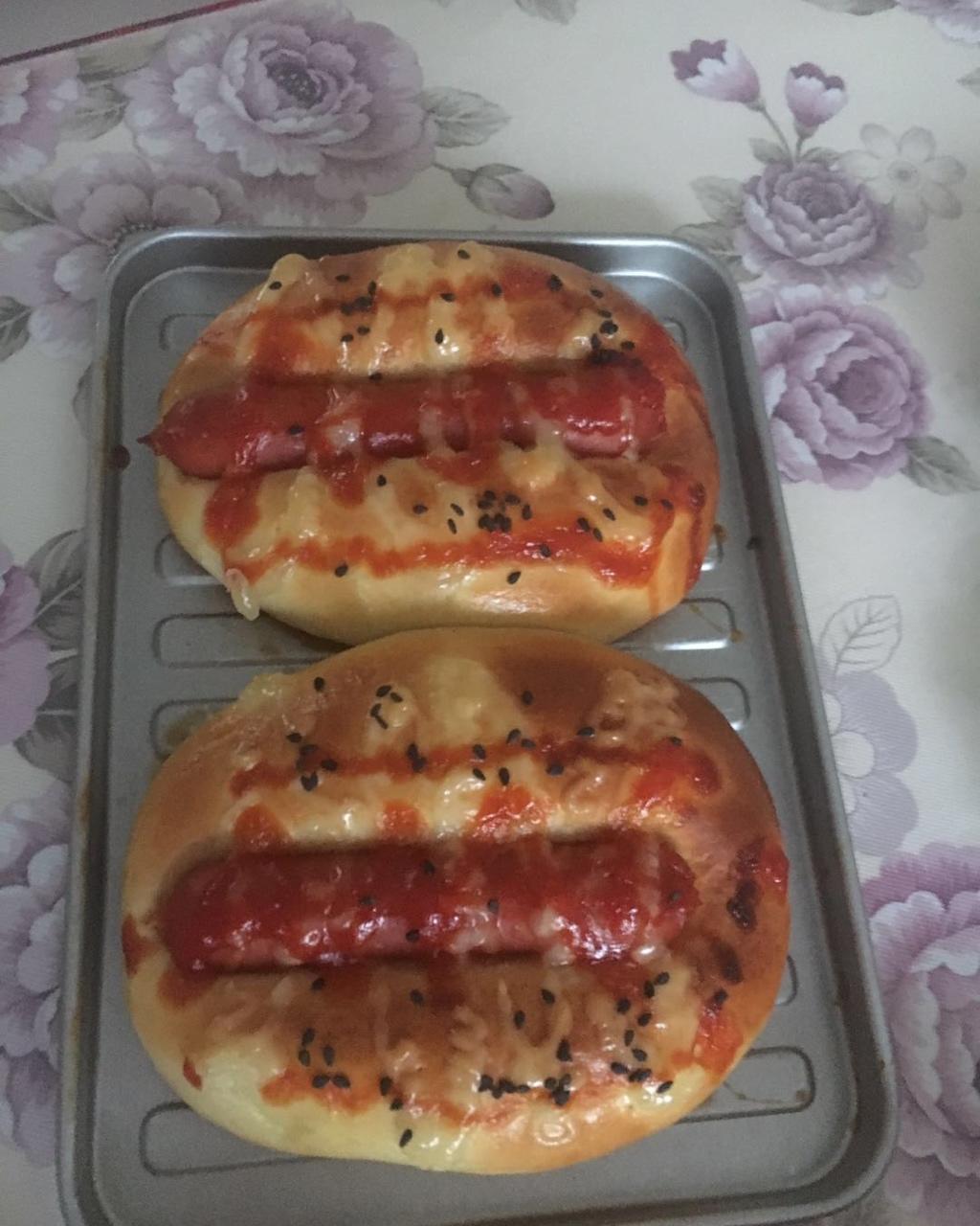 热狗面包