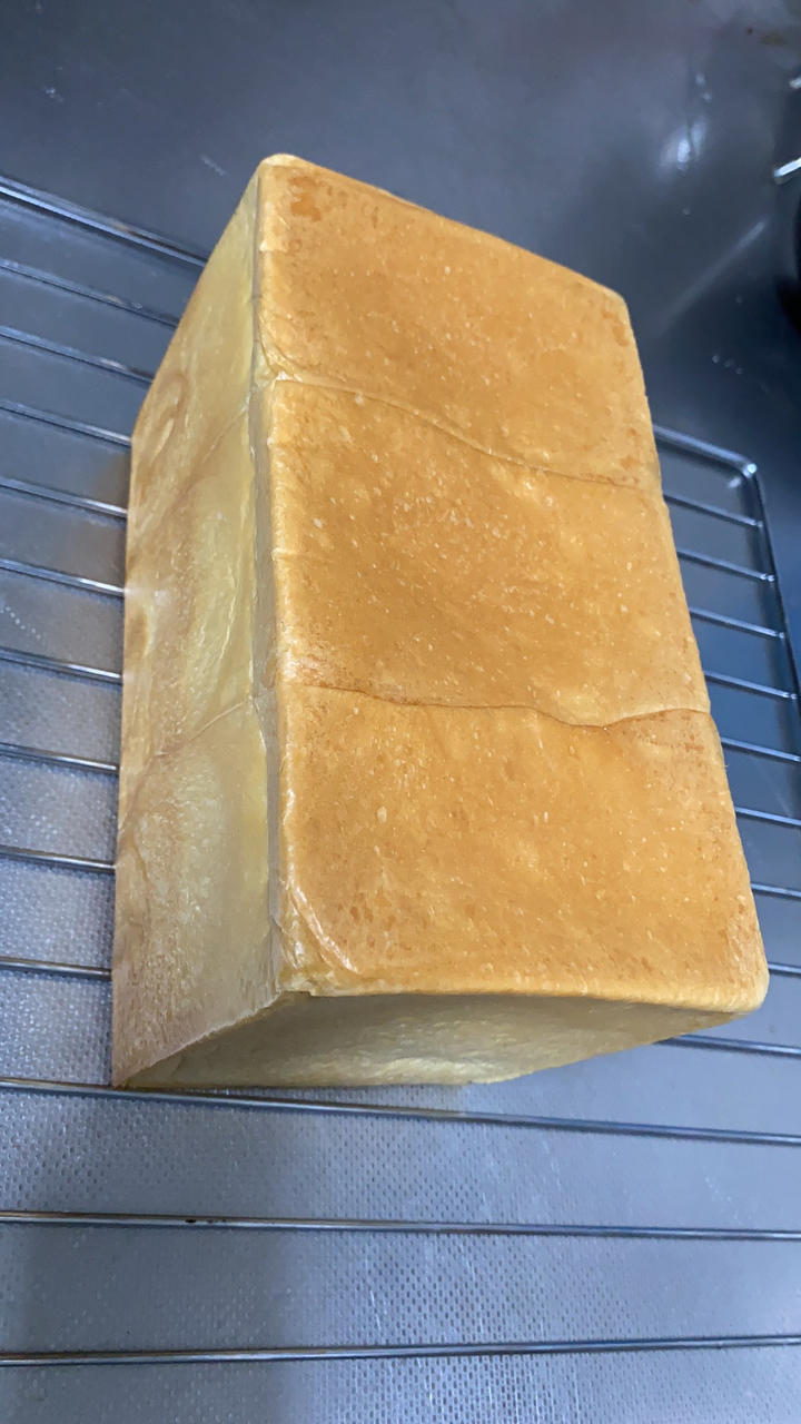 重料淡奶油吐司（消耗淡奶油 简化版手撕吐司 一次发酵 不用等待松弛）