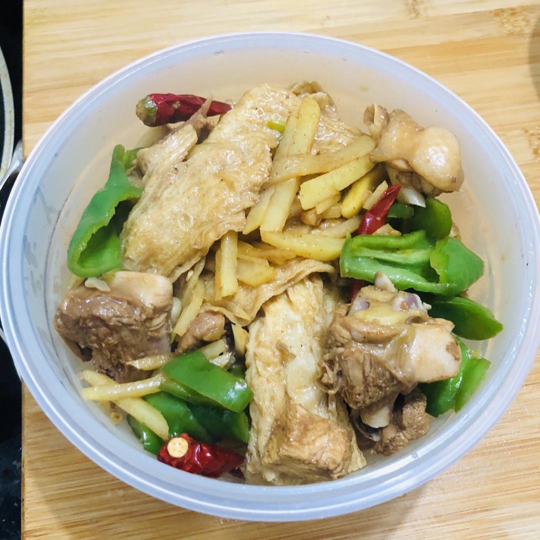 鸡肉菜谱1⃣️-辣炒鸡丁（米饭杀手）