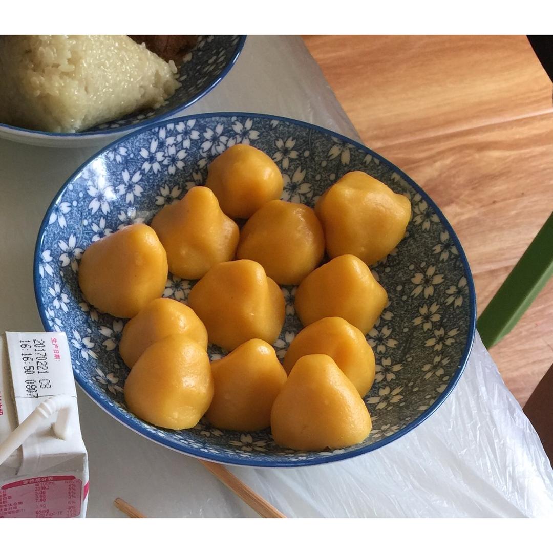 奶香糯米窝窝头