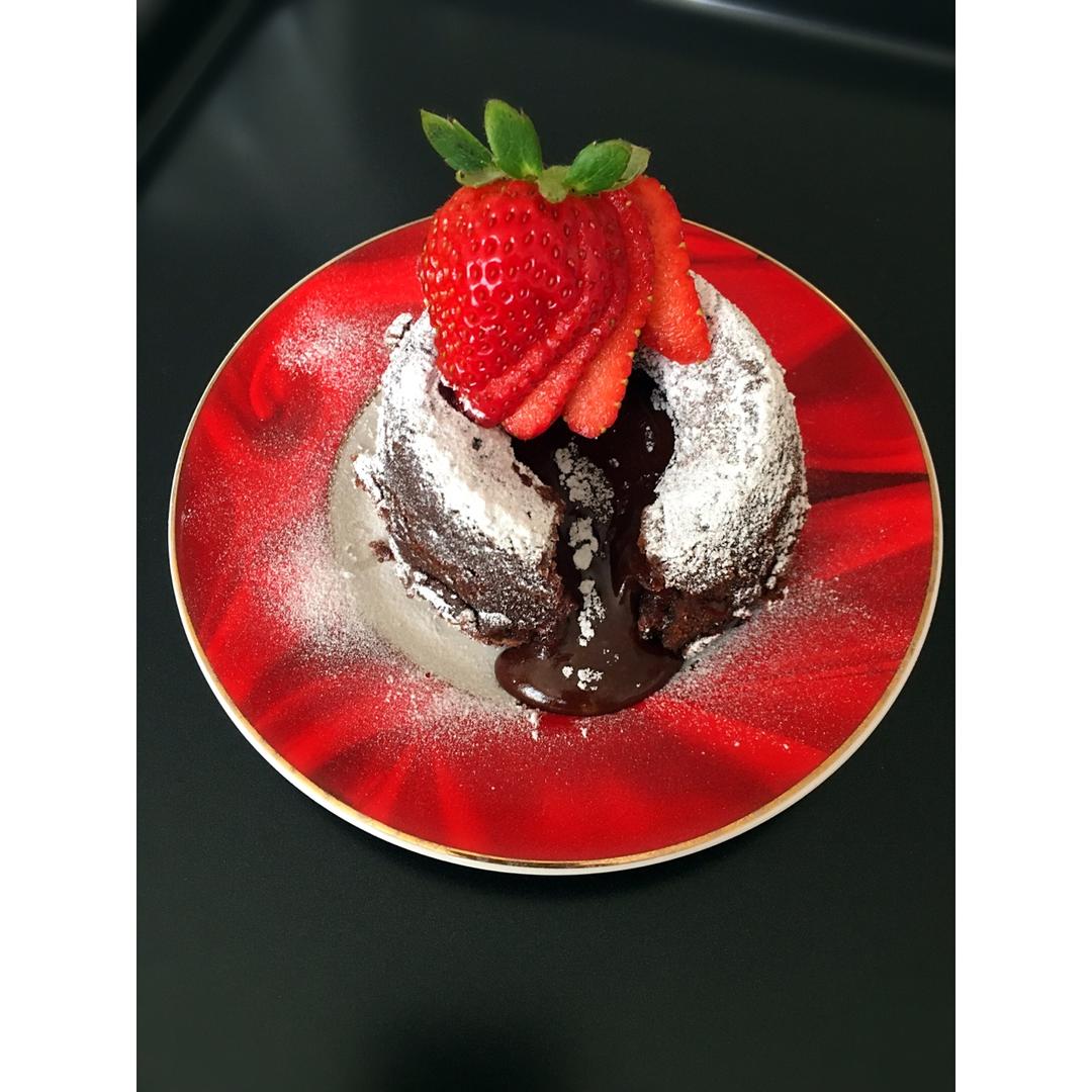 巧克力熔岩蛋糕 Chocolate Molten Lava Cake