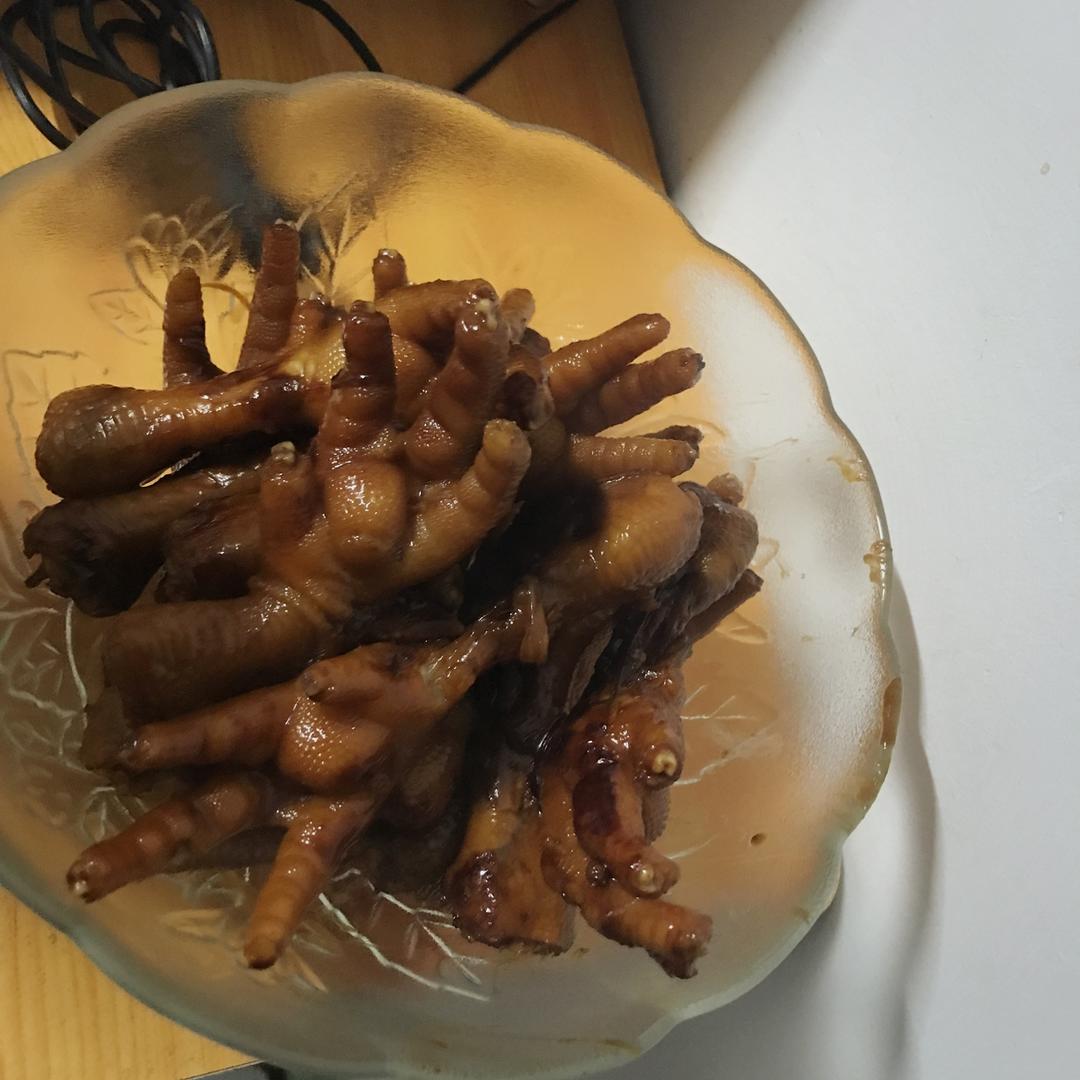 卤鸡爪