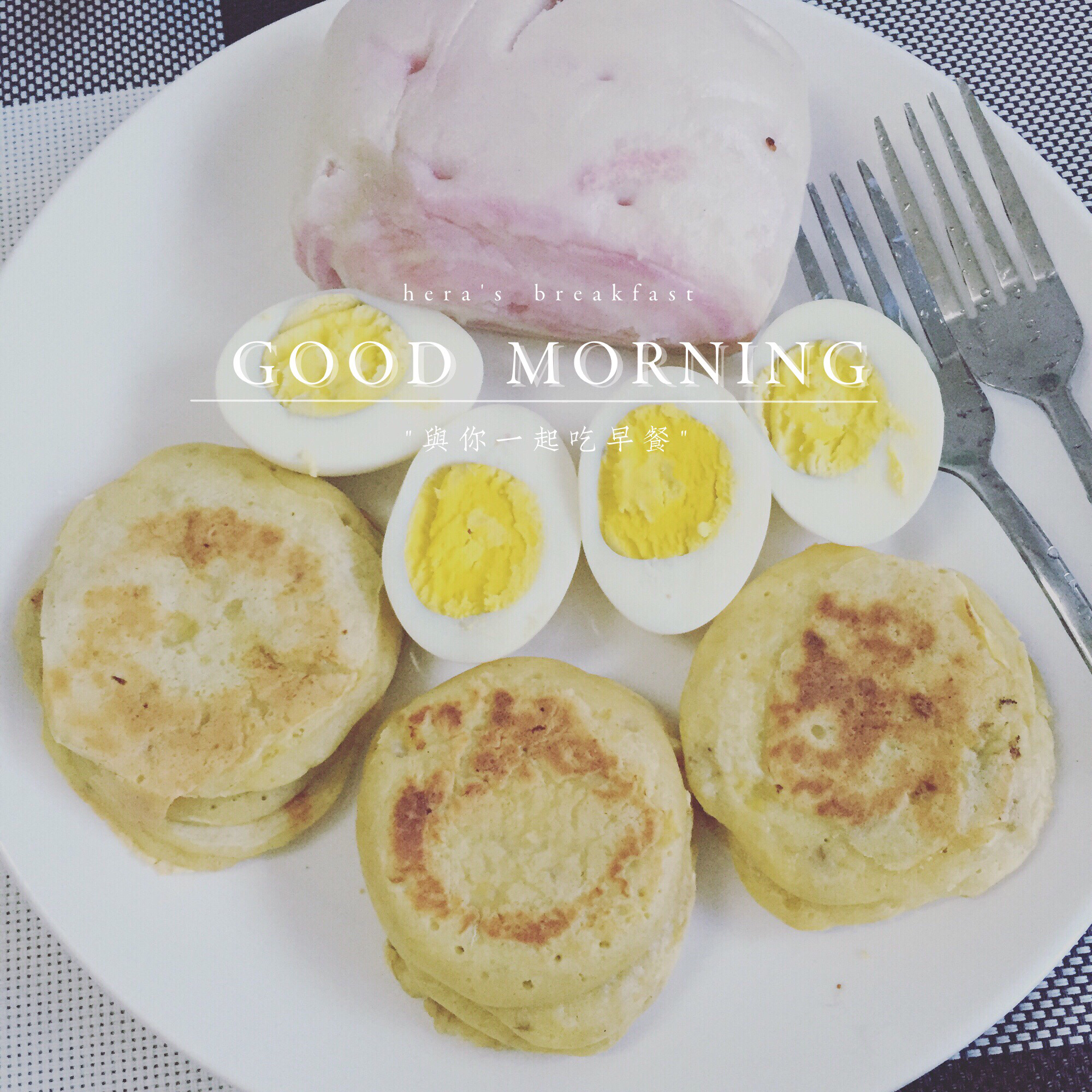 【无油香蕉蛋松饼】