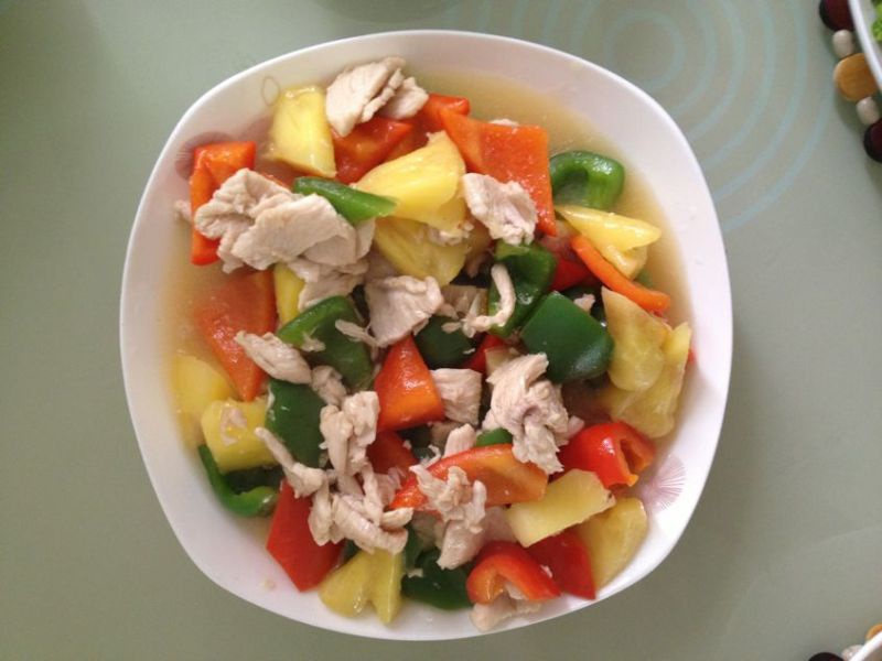 菠萝彩椒滑鸡片