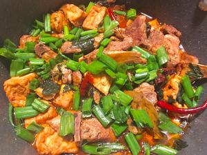 紫苏豆腐猪肉煲的做法 步骤3