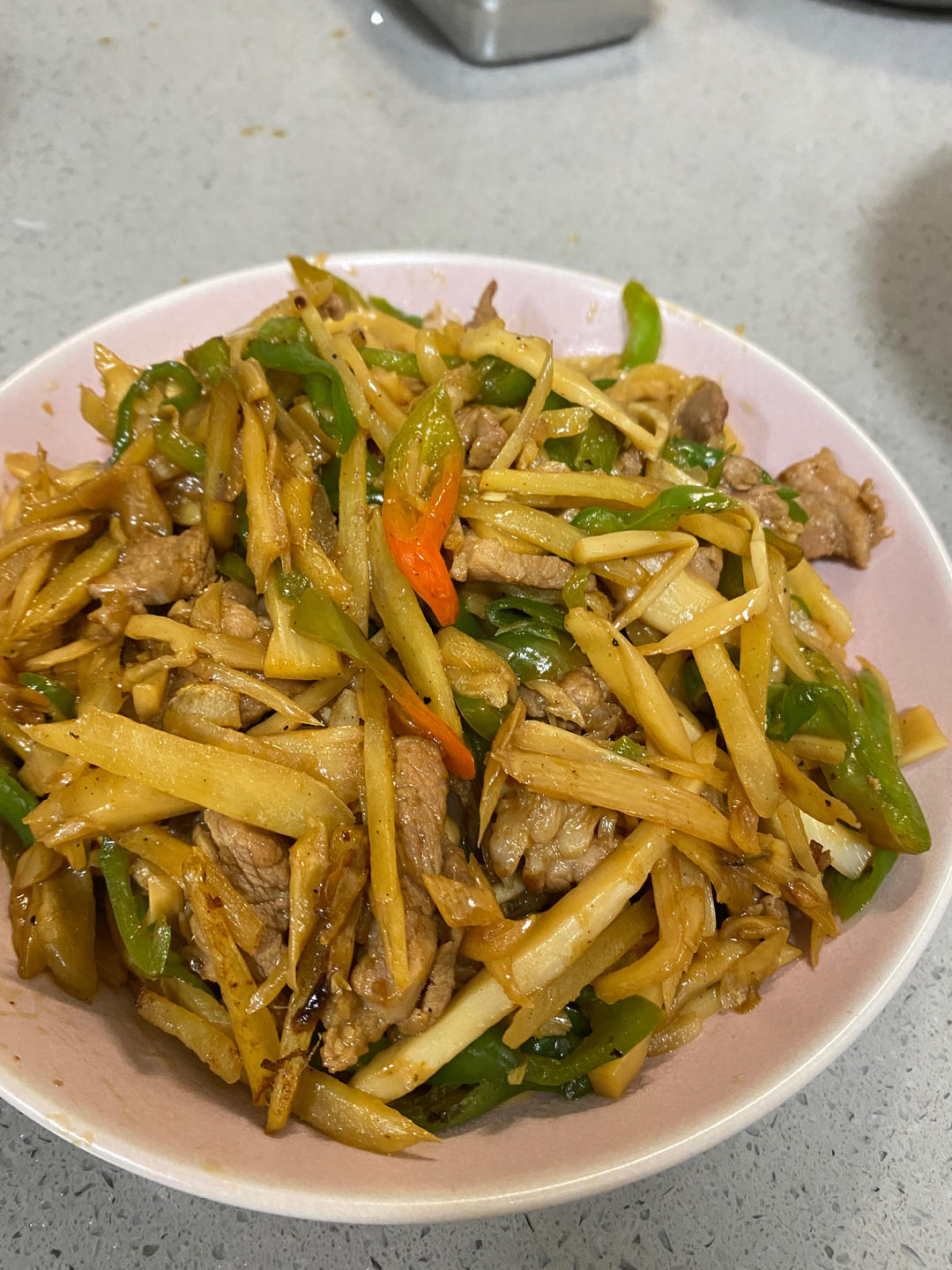 糯米笋炒肉：香辣脆嫩，江西特色❗❗