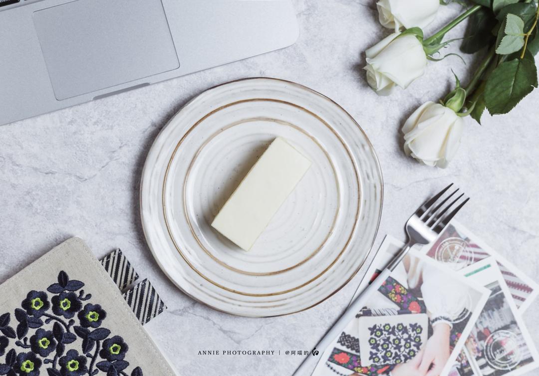 榴莲芝士慕斯蛋糕