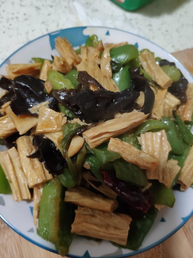家常烧腐竹