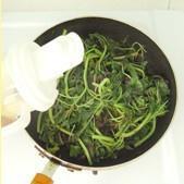 清炒苋菜的做法 步骤2