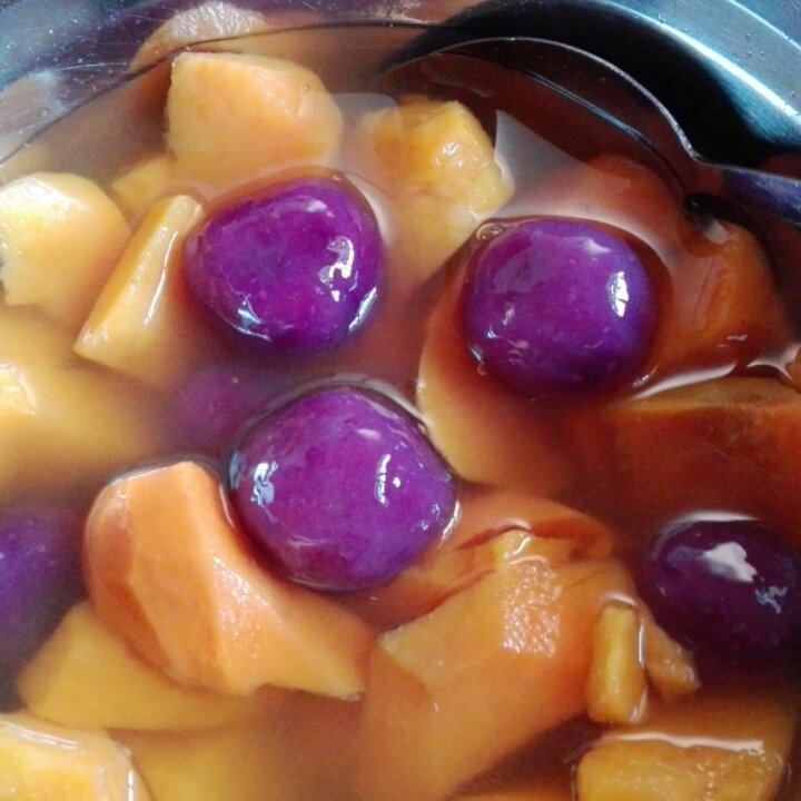 莣忧草的心事做的紫薯圆