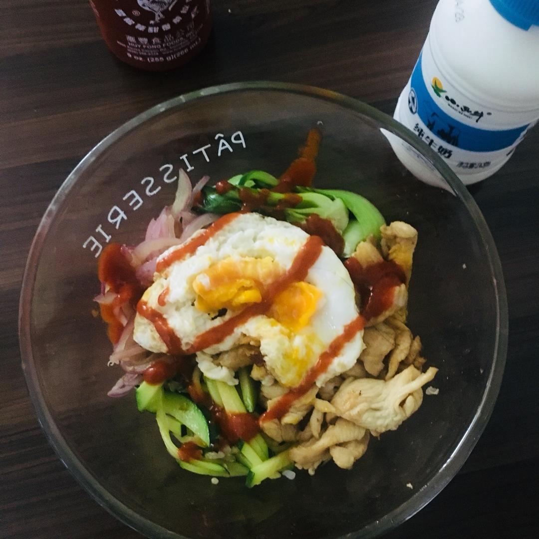 【健康三餐】拌饭+自制酱汁