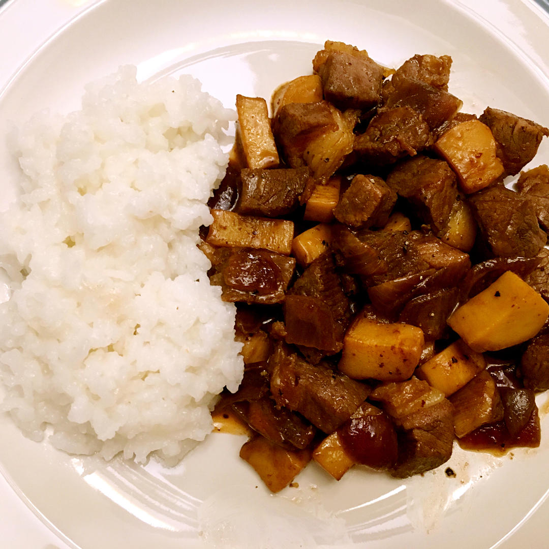 黑椒杏鲍菇牛肉粒
