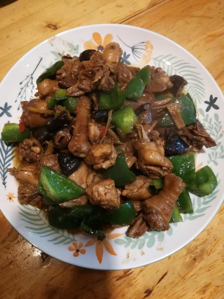 黄焖鸡
