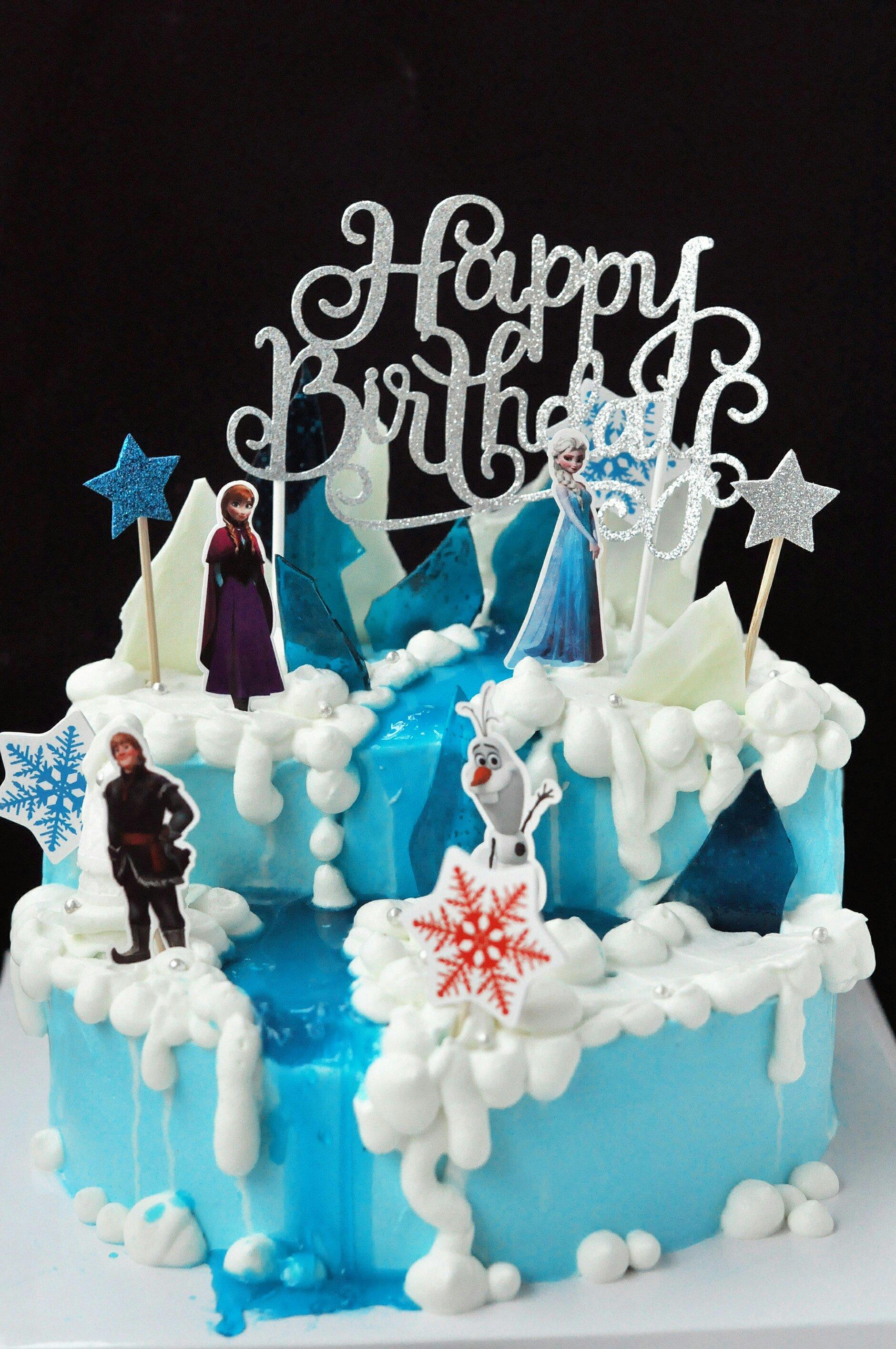 场景蛋糕装饰配件~蓝色透明冰山的做法
