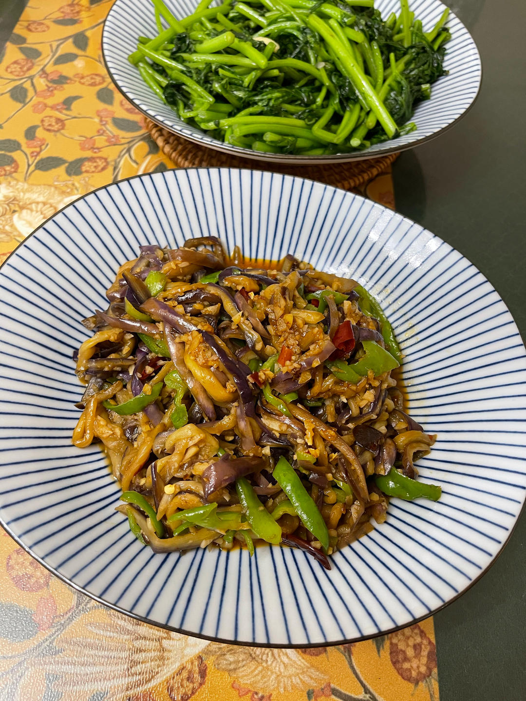 下饭神菜 酱爆茄子