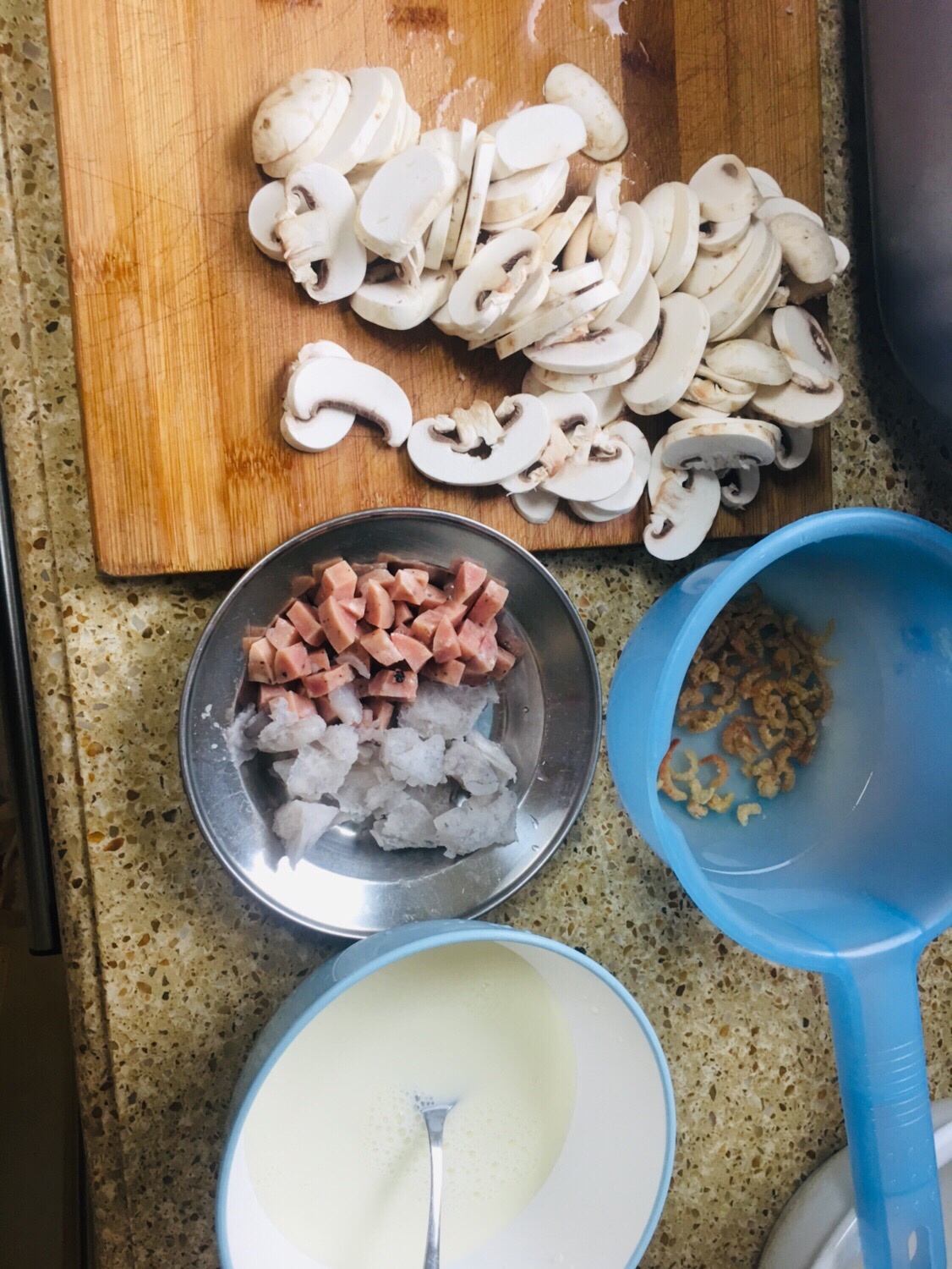 意式奶油蘑菇浓汤的做法 步骤5