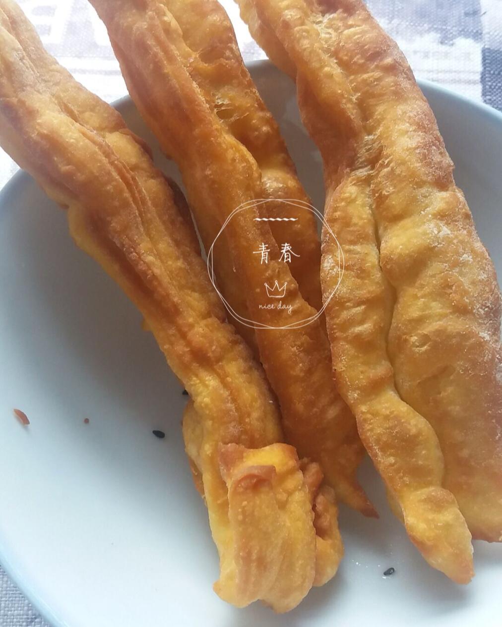 媲美街边的自制油条（含视频）