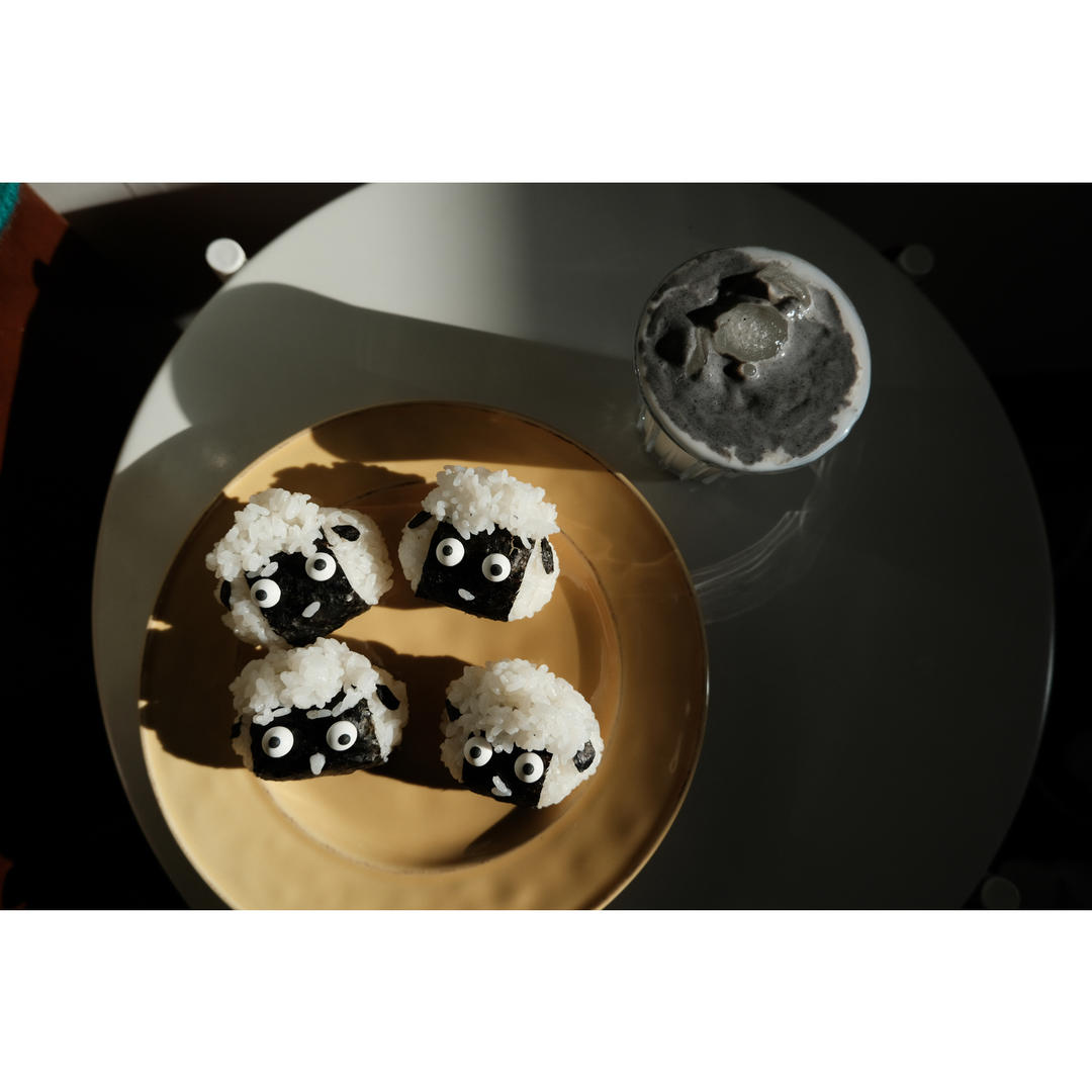 忙里偷闲吃饭饭