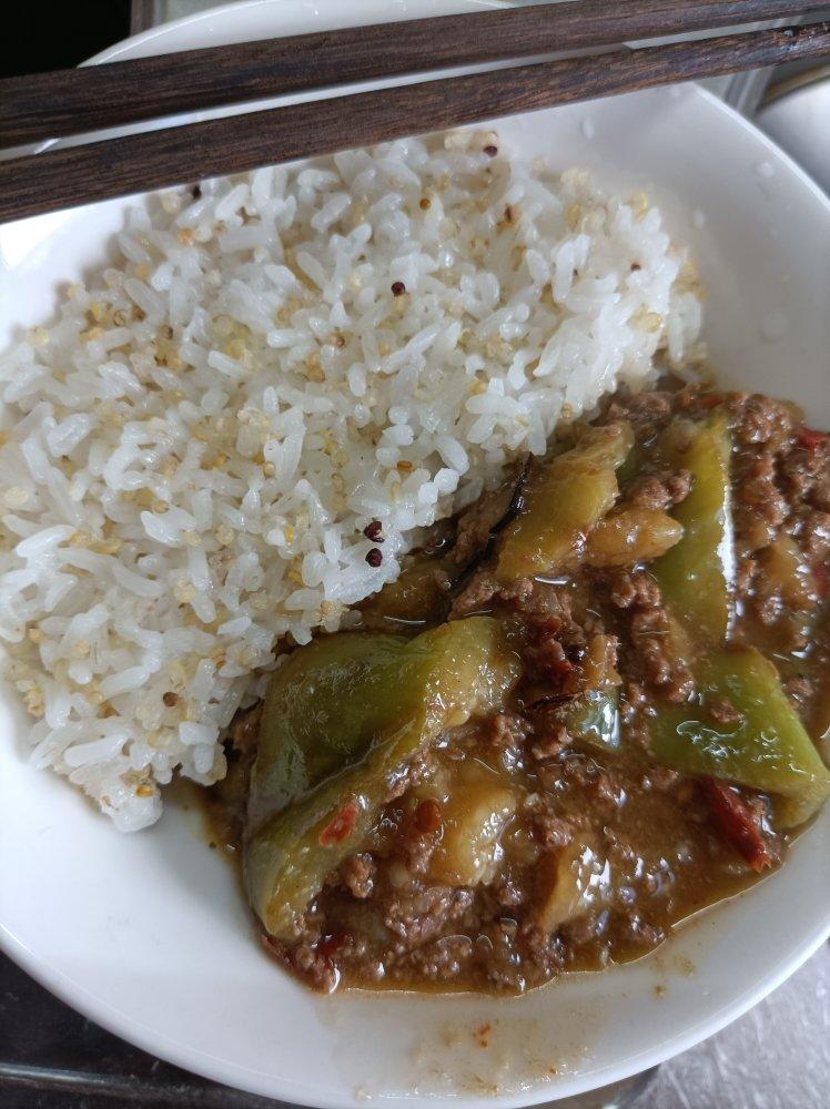厨师长教你：“肉末烧茄子”的家常做法，口感软糯适合下饭，收藏