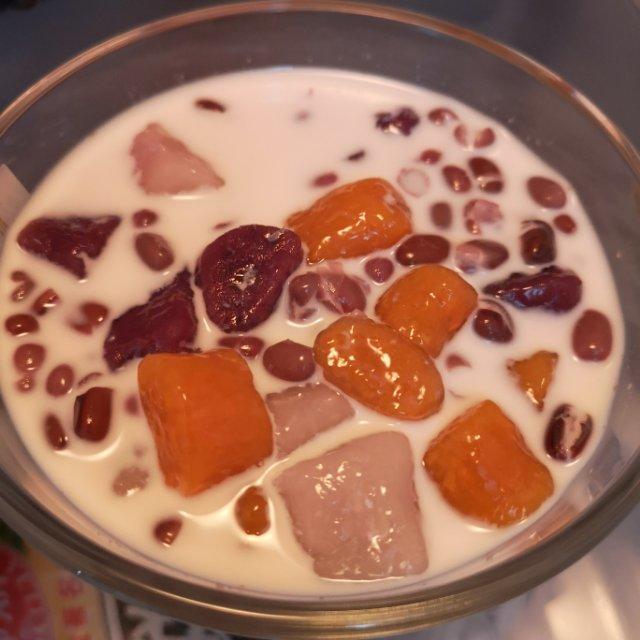 《Tinrry+》Q弹芋圆仙草冻