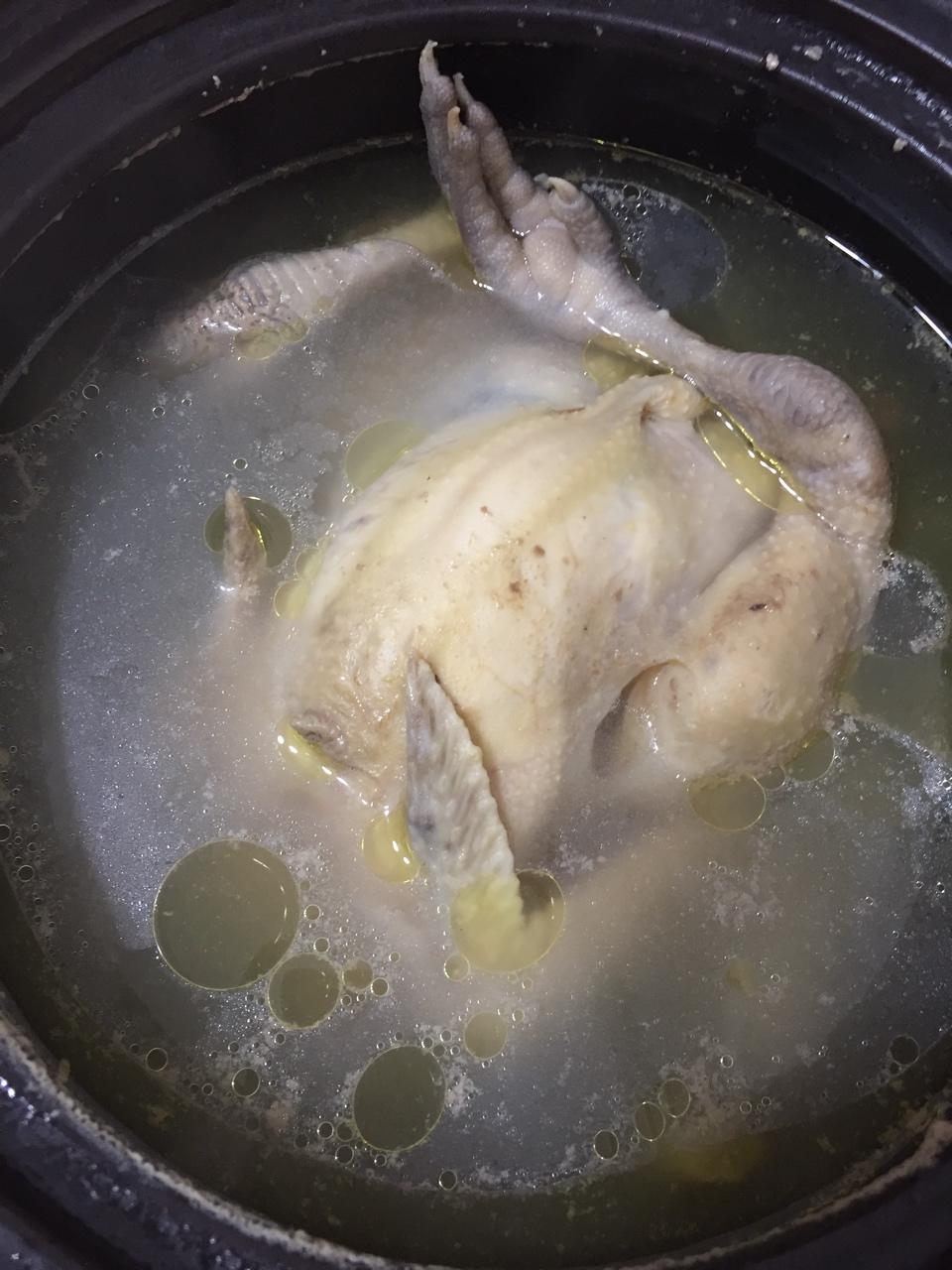 韩式参鸡汤