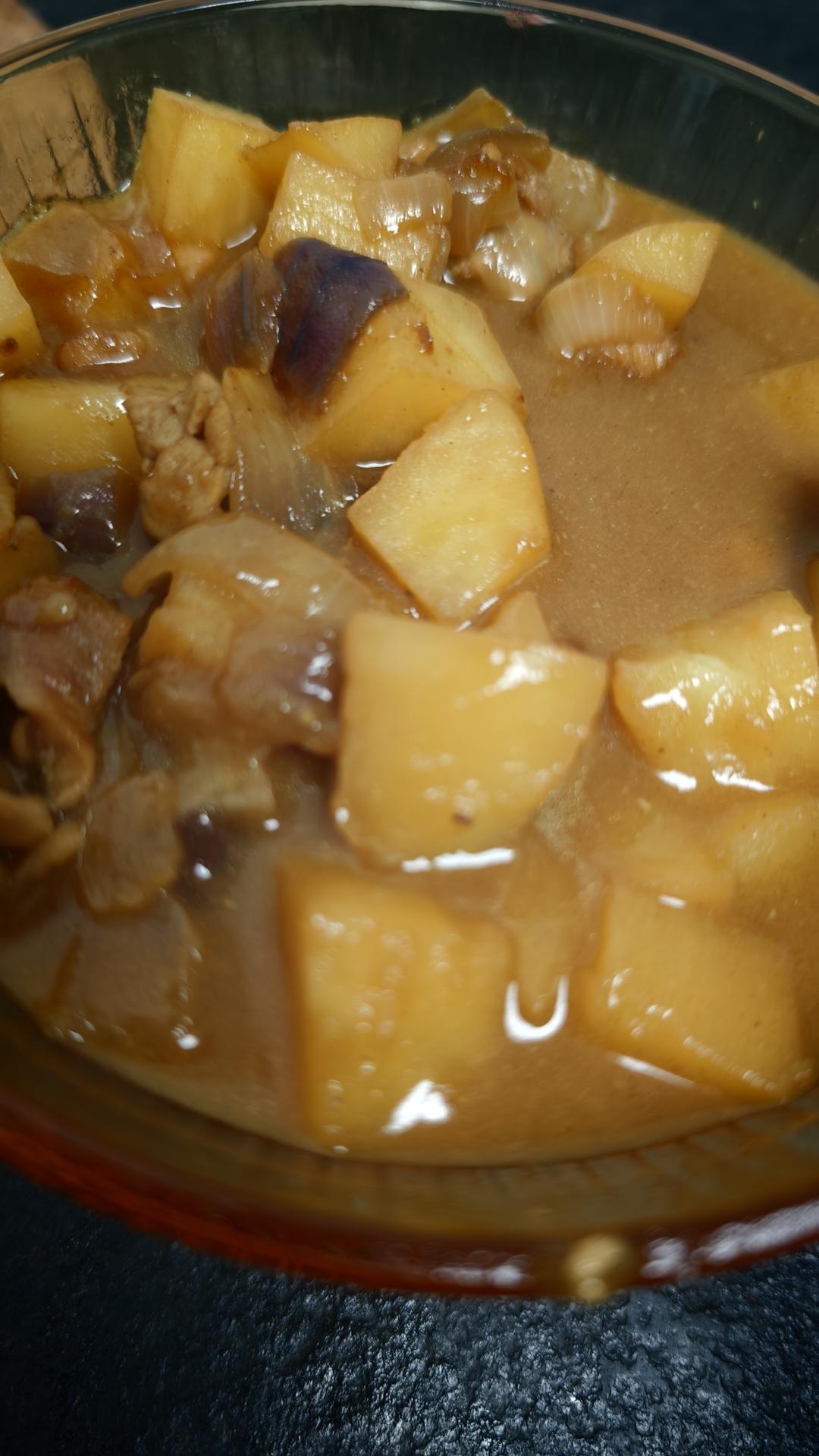 晚饭不费时☞咖喱鸡肉土豆