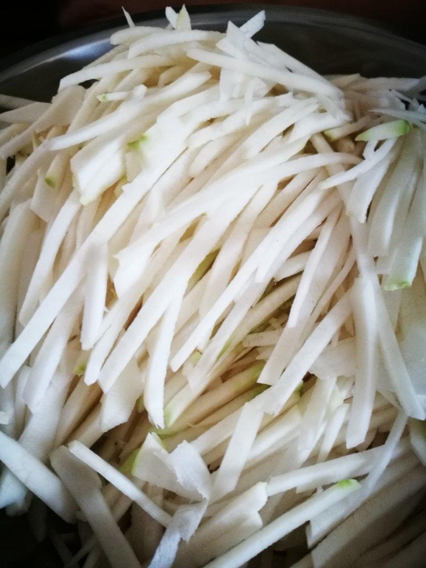 憋辣菜丝～芥菜疙瘩
