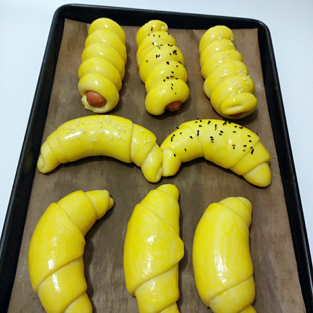 黄油面包卷